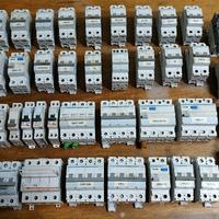 Lotto Interruttori da quadro vari