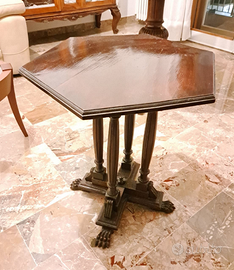 tavolino basso di legno