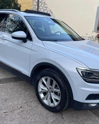 VW TIGUAN 2.0 TDI 4 Motion DSG