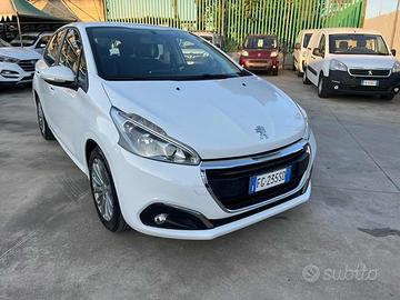 PEUGEOT 208 PureTech 82 5p. GPL Allure