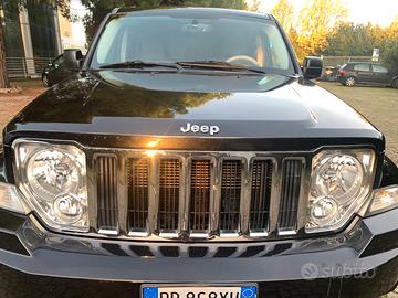 Jeep Cherokee KK 2.8 CRD Automatico – 2008