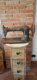 Macchina da cucire Singer vintage