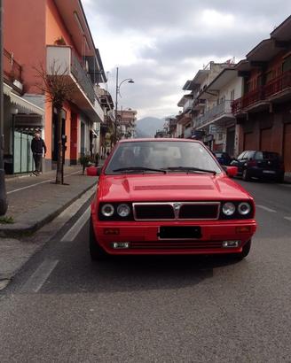Lancia Delta HF Turbo 1.6 conservata da collezione