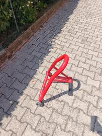 cavalletto moto per monobraccio 