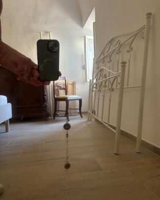 Letto matrimoniale in ferro battuto