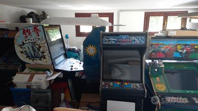 Lotto Cabinati Arcade + Ricambi per Restauro