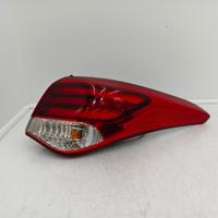 Faro fanale stop posteriore dx hyundai i40 15 vf 2