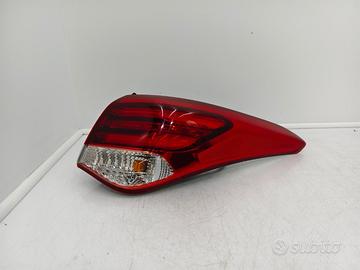 Faro fanale stop posteriore dx hyundai i40 15 vf 2