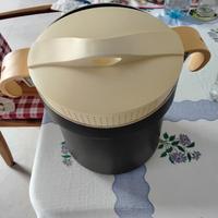 pentola  con coperchio scolapasta 