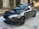 lancia-ypsilon-1-0-hybrid-ecochic-silver-2021