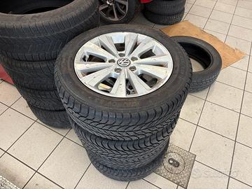 GOMME INVERNALI+CERCHI 205/55 R16