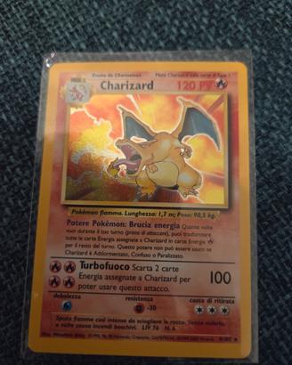 Pokemon Charizard 4/102