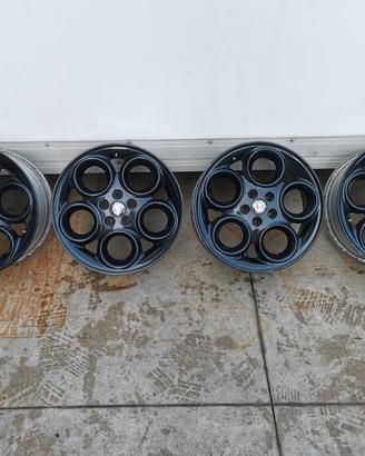Cerchi Alfa Romeo 156 60621622 6.5Jx16