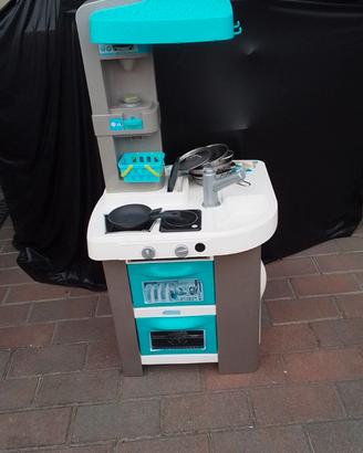 Cucina giocattolo con accessori