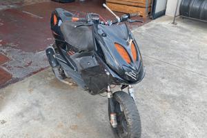 Per ricambi Aerox 50