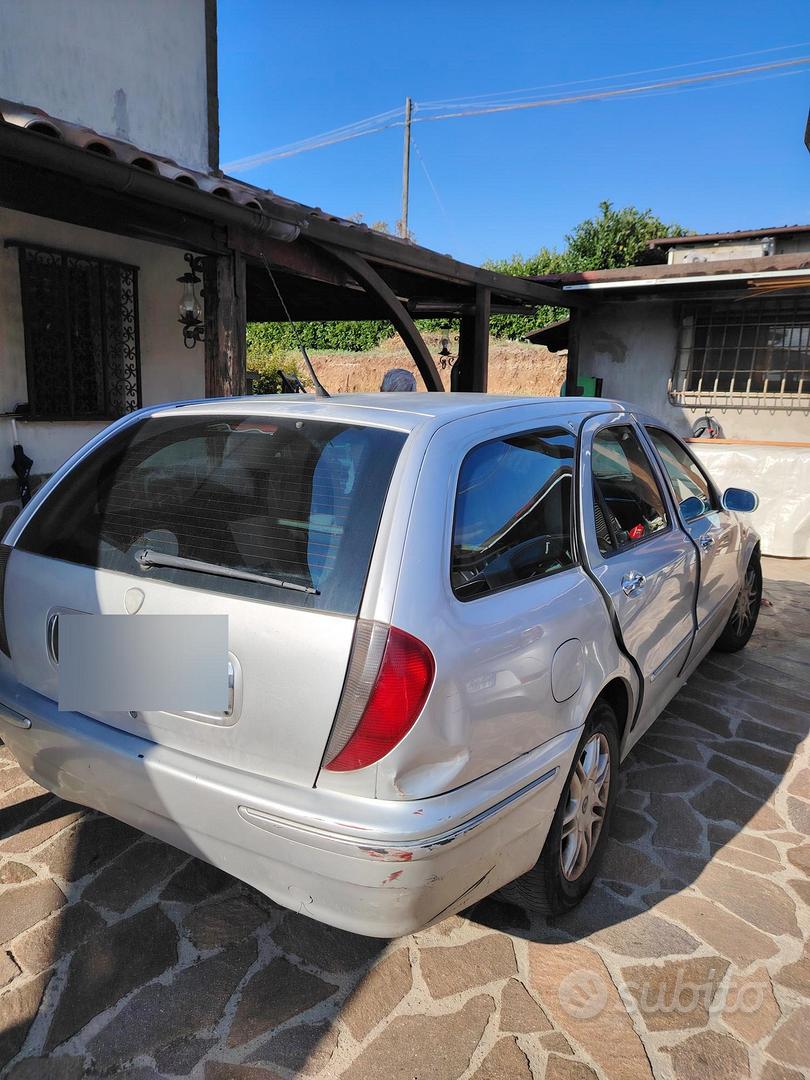 Lancia Lybra 2001 photo 4