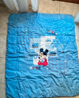 Paracolpi e trapunta lettino a sbarre bimbo