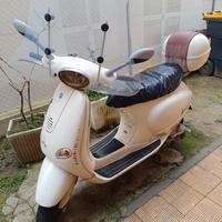 Piaggio Vespa 125 ET4 - 2000