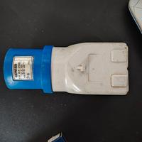 spina adattatore da industriale a civile