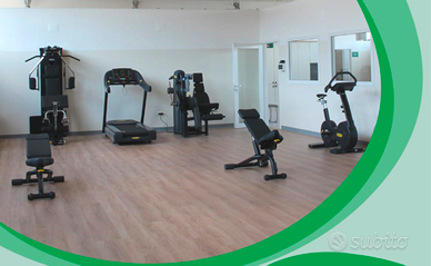 Attrezzature professionali Technogym pari al nuovo