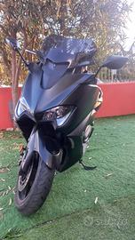 Tmax 560