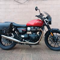 Triumph Street Twin 900