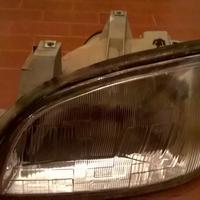 Faro Renault Clio I serie
