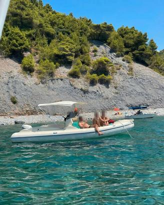 Gommone FlyBoat18 5,40 m con motore Suzuki 40/60cv