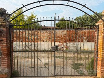cancello antico