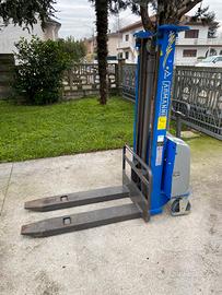 Transpallet a batteria