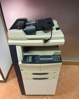 Stampante Kyocera km-2050