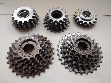 cassette vintage attacco a vite Regina