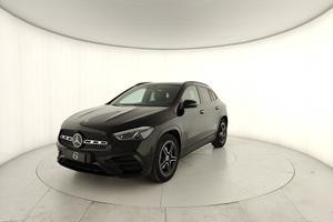 MERCEDES-BENZ GLA 180 d