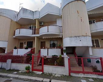 Immobile in asta di 65 m² con box auto a Cellamare