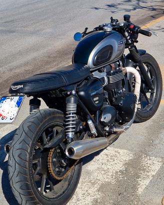 triumph street twin 900