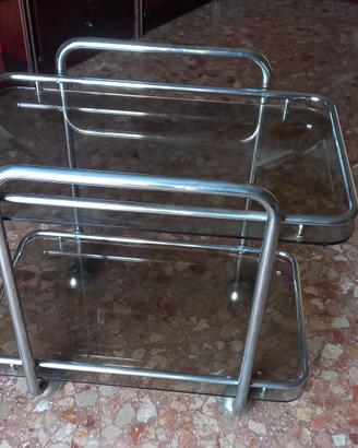 carrello con ruote in vetro