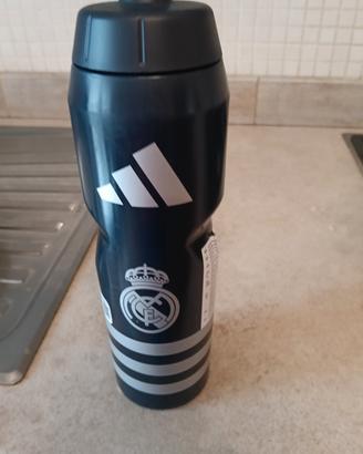 borraccia real Madrid 