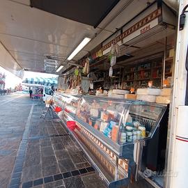 Autonegozio salumi e formaggi 