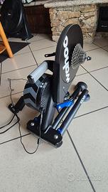 Wahoo KICKR V5 smart trainer + tappetino + support