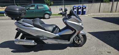 Scooter honda forza 250