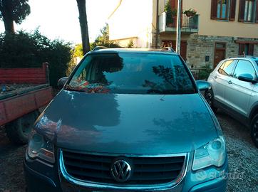 auto per pezzi di ricambio 