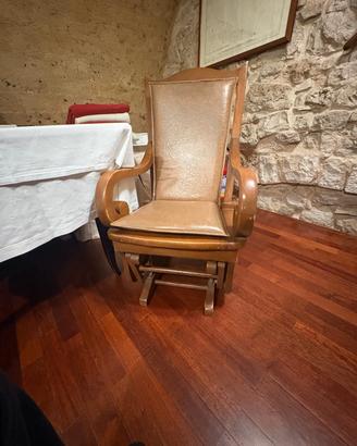 sedia a dondolo legno