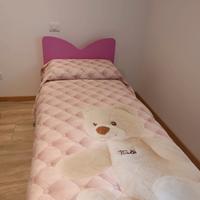 Letto bambina forma di fiocco