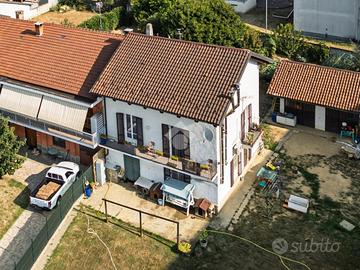CASA SEMINDIPENDENTE A CHIERI