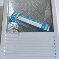 FARI 2 CON LAMPADA 150W vapori metallici