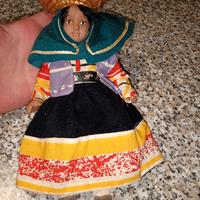 Bambola Porcellana Vestito Tradizionale