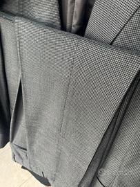 Completo pantaloni e giacca BOGGI.