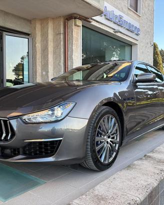 MASERATI Ghibli 330 CV 2.0 MHEV GT HYBRID.