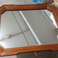 Specchio in legno di noce