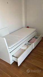 Divano con 2 letti e cassetti